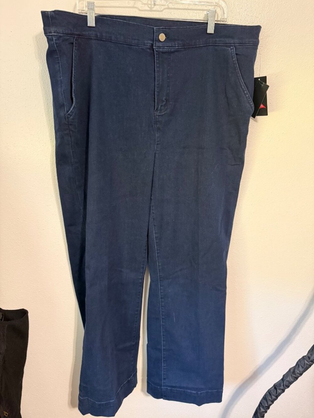 NWT Denim & Co. Signature Jeans Dark Wash Blue Straight Womens 22W